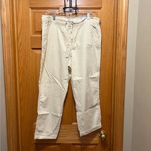Sonoma Women's Cream Capris